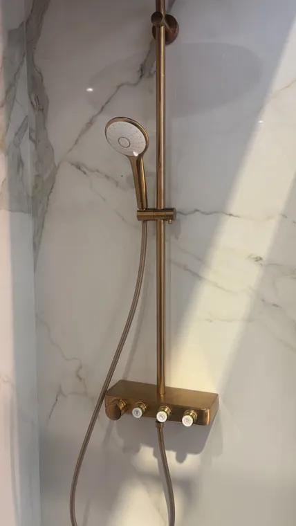 Installation de robinetterie de douche à Treillières, Treillières, Dépannage 2000