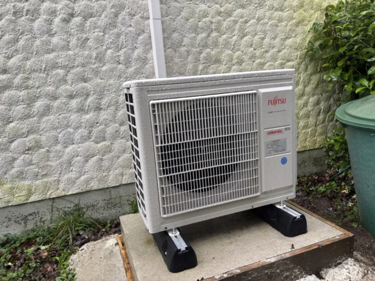 Mise en service pompe à chaleur Orvault – DEPANNAGE 2000 Chauffagiste expert, Treillières, Dépannage 2000